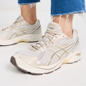 ASICS GT 2160 Women's Beige White Sneakers Gel Comfortable Size 9.5